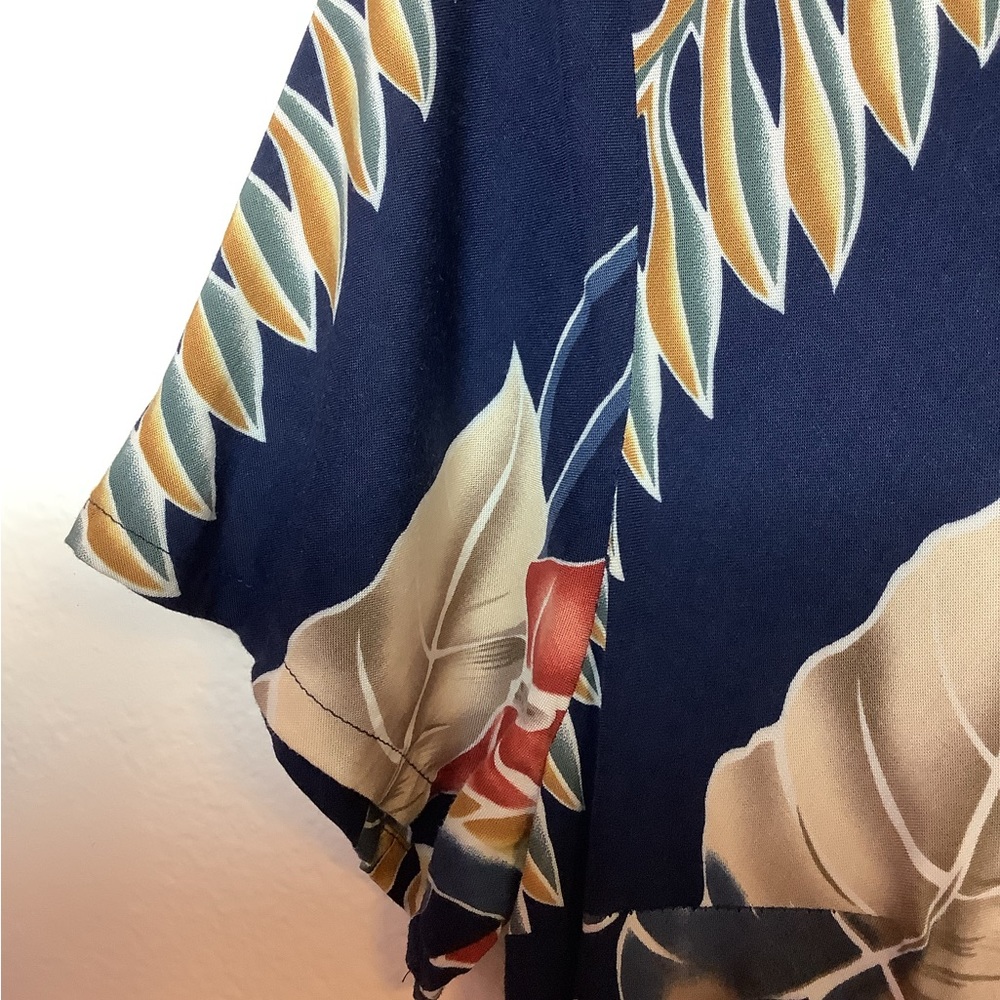 Hilo Hatties Hawaiian original size L Maxi dress blues tan& soft reds short SLV - Picture 8 of 13